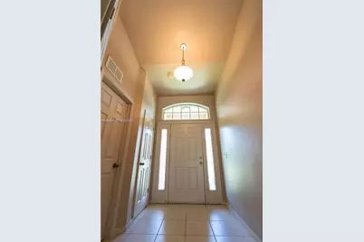 4129 NE 19th Pl, Cape Coral, FL 33909 - Photo 12