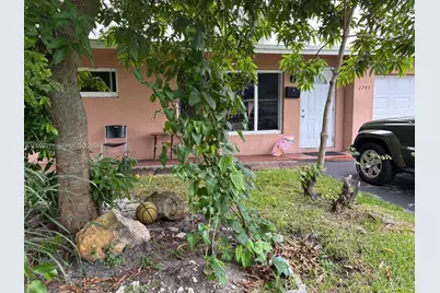2745 NW 69th Ave, Sunrise, FL 33313 - Photo 4