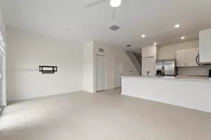 2634 SE 29th St, Homestead, FL 33035 - Photo 18