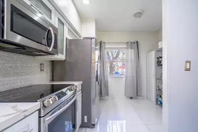 2517 SW 83rd Ter #105, Miramar, FL 33025 - Photo 8