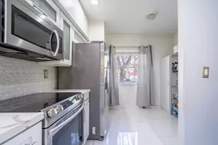 2517 SW 83rd Terrace, Miramar, FL 33025 - Photo 8