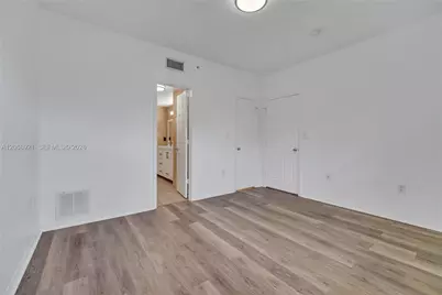 11601 SW 2nd St #21308, Pembroke Pines, FL 33025 - Photo 24