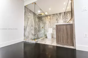 1700 NW N River Dr, Miami, FL 33125 - Photo 12