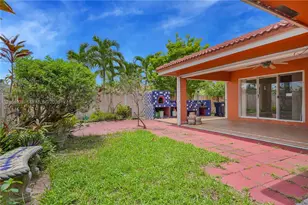 901 NW 128th Pl, Miami, FL 33182 - Photo 20
