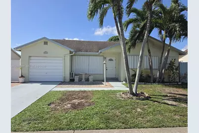 9165 SW 18th St #1, Boca Raton, FL 33428 - Photo 1