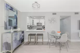 8201 NW 8th St, Miami, FL 33126 - Photo 8