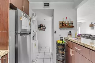 8895 Fontainebleau Blvd, Miami, FL 33172 - Photo 6