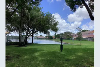 7050 SW 164th Ct, Miami, FL 33193 - Photo 12
