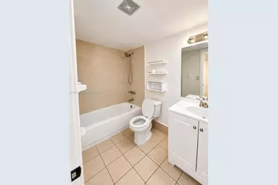 606 W 81st St #209, Hialeah, FL 33014 - Photo 6