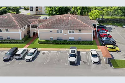 10168 Twin Lakes Dr #13-A, Coral Springs, FL 33071 - Photo 1