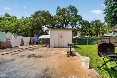 7151 SW 42nd St, Miami, FL 33155 - Photo 10