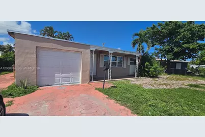 601 W Sample Rd, Deerfield Beach, FL 33064 - Photo 2