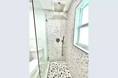 850 NE 127th St, North Miami, FL 33161 - Photo 26
