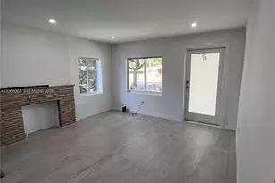 850 NE 127th St, North Miami, FL 33161 - Photo 10