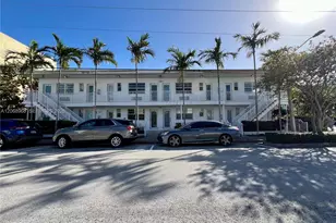 450 77th St, Miami Beach, FL 33141 - Photo 16