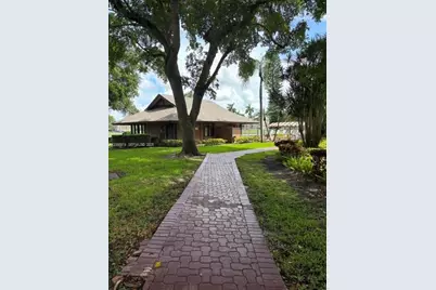 9440 Poinciana Pl #404, Davie, FL 33324 - Photo 20
