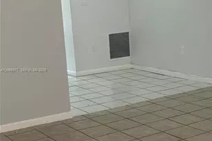 505 NW 177th St, Miami Gardens, FL 33169 - Photo 2
