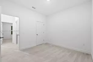 2844 NW 27th, Cape Coral, FL 33993 - Photo 18