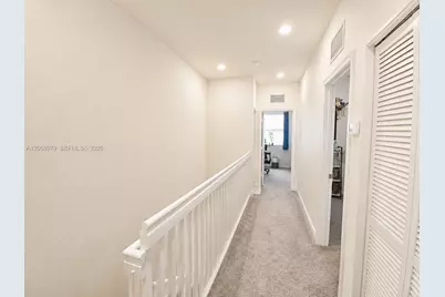 3382 W 114th Ter, Hialeah, FL 33018 - Photo 10