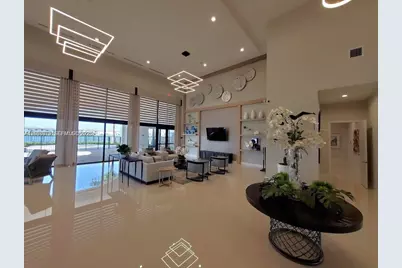 3382 W 114th Ter, Hialeah, FL 33018 - Photo 12