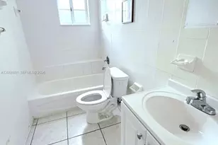 328 NW 12th Ave, Miami, FL 33128 - Photo 12