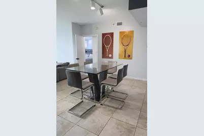 335 S Biscayne Blvd #1005, Miami, FL 33131 - Photo 10
