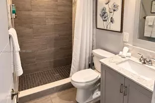 1352 Holly Heights Dr, Fort Lauderdale, FL 33304 - Photo 16