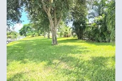 278 White Marsh Ln, Other City - In The State Of Florida, FL 33947 - Photo 60