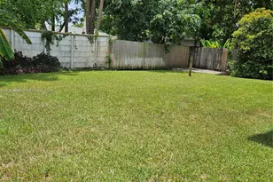 1008 NE 34th Ct, Oakland Park, FL 33334 - Photo 8