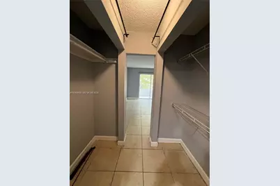1610 Lenox Ave #409, Miami Beach, FL 33139 - Photo 6