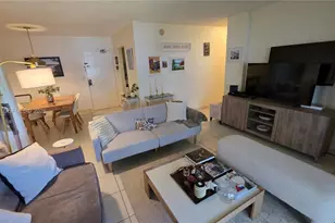 2201 Brickell Ave, Miami, FL 33129 - Photo 52