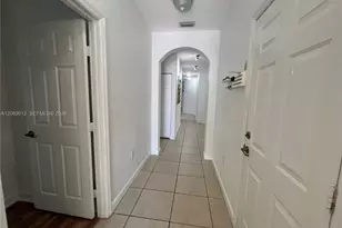 2410 NE 4th St, Homestead, FL 33033 - Photo 6
