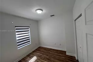 2410 NE 4th St, Homestead, FL 33033 - Photo 16