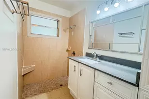 821 W Beckley Square, Davie, FL 33325 - Photo 10