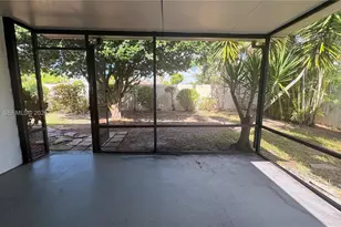 821 W Beckley Square, Davie, FL 33325 - Photo 20