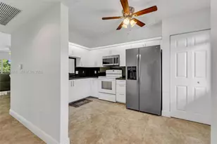 12651 SW 16th Ct, Pembroke Pines, FL 33027 - Photo 8