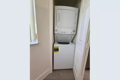 1260 SE 27th St #204, Homestead, FL 33035 - Photo 6