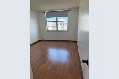 2801 NE 183rd St #1914W, Aventura, FL 33160 - Photo 8