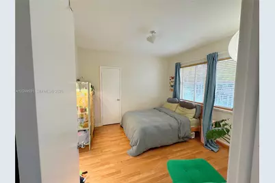 736 13th St #213, Miami Beach, FL 33139 - Photo 16