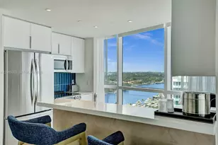 4401 Collins Ave, Miami Beach, FL 33140 - Photo 12