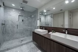 1000 Brickell Plaza, Miami, FL 33131 - Photo 10