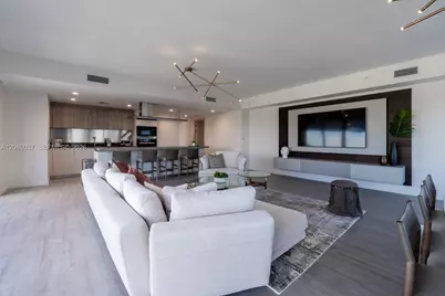 1000 Brickell Plz #4502, Miami, FL 33131 - Photo 6