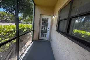 8793 NW 39th St, Sunrise, FL 33351 - Photo 18
