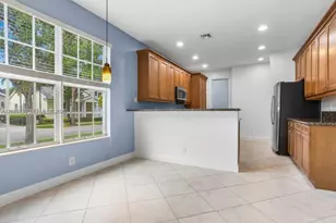 4762 Lakeside Terrace, Davie, FL 33314 - Photo 20