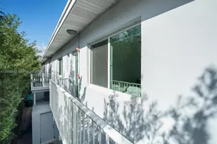 7207 Bay Dr, Miami Beach, FL 33141 - Photo 18