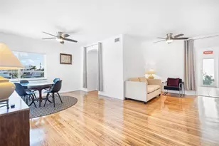 7207 Bay Dr, Miami Beach, FL 33141 - Photo 8