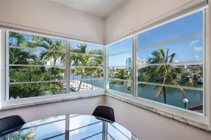 7207 Bay Dr, Miami Beach, FL 33141 - Photo 12