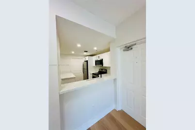 6560 NW 114th Ave #523, Doral, FL 33178 - Photo 2
