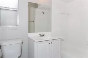 9749 Sandalfoot Blvd, Boca Raton, FL 33428 - Photo 12