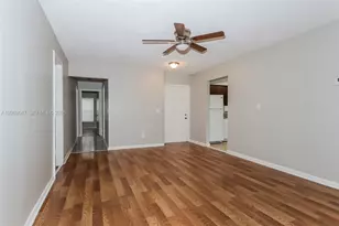 9749 Sandalfoot Blvd, Boca Raton, FL 33428 - Photo 4